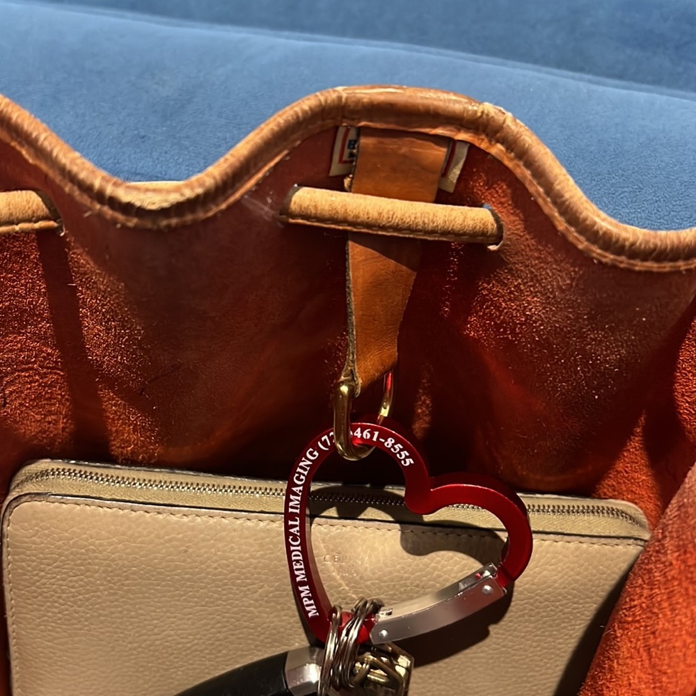 Dooney & Bourke Red Shoulder bag - Picture 3 of 6